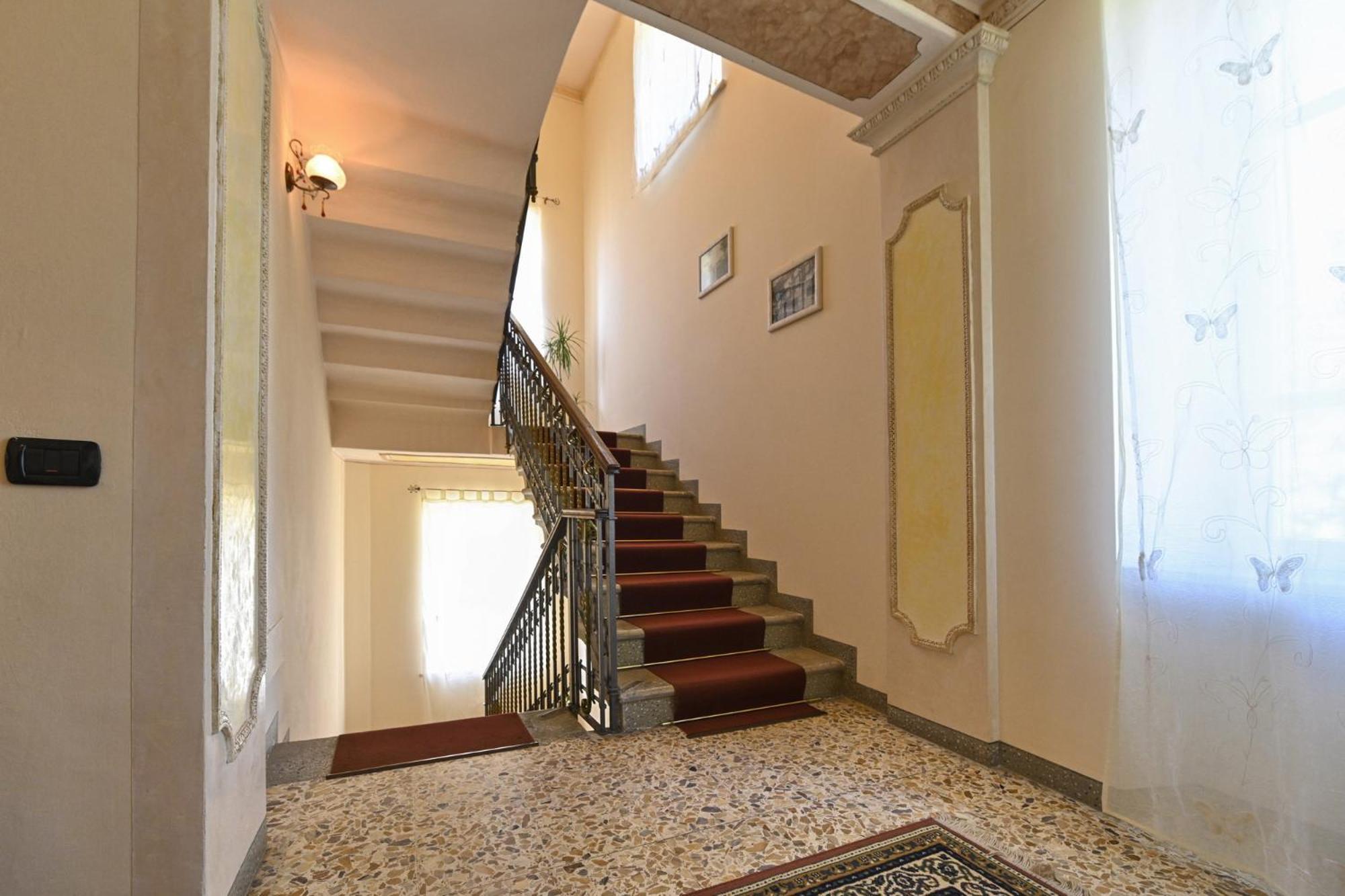 Residenza Villa Maria Roncola Exterior photo